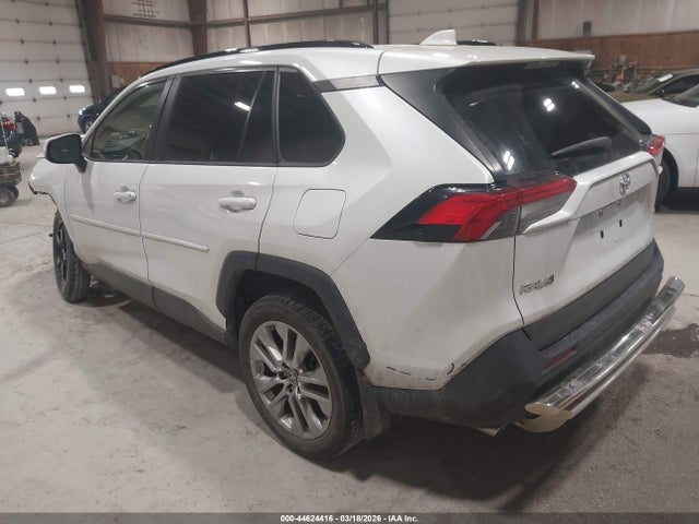 2023 Toyota Rav4 Xle Premium მანქანა იყიდება აუქციონზე, vin: JTMA1RFV3PD093012, აუქციონის ნომერი: 44624416