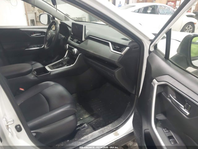 2023 Toyota Rav4 Xle Premium მანქანა იყიდება აუქციონზე, vin: JTMA1RFV3PD093012, აუქციონის ნომერი: 44624416