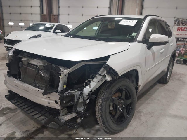 2023 Toyota Rav4 Xle Premium მანქანა იყიდება აუქციონზე, vin: JTMA1RFV3PD093012, აუქციონის ნომერი: 44624416