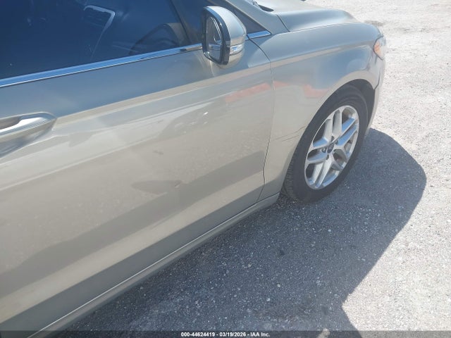 2015 Ford Fusion Se მანქანა იყიდება აუქციონზე, vin: 3FA6P0HD0FR249278, აუქციონის ნომერი: 44624419