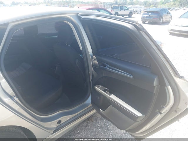 2015 Ford Fusion Se მანქანა იყიდება აუქციონზე, vin: 3FA6P0HD0FR249278, აუქციონის ნომერი: 44624419