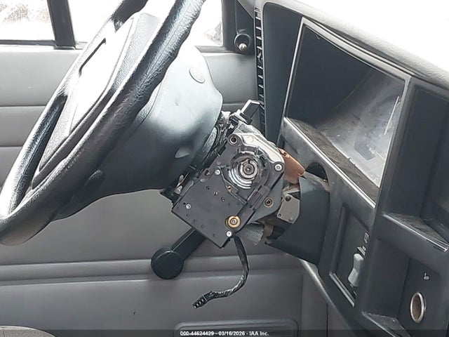1996 JEEP CHEROKEE 1J4FT28S2TL238741 Photo 5