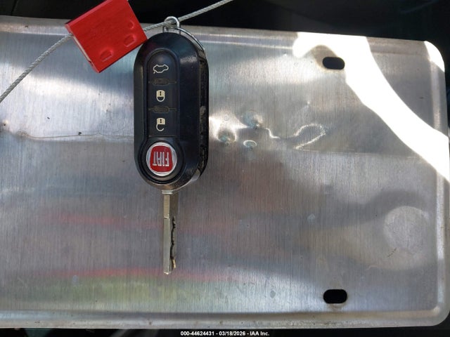 2014 FIAT 500L ZFBCFABH0EZ028214 Photo 10