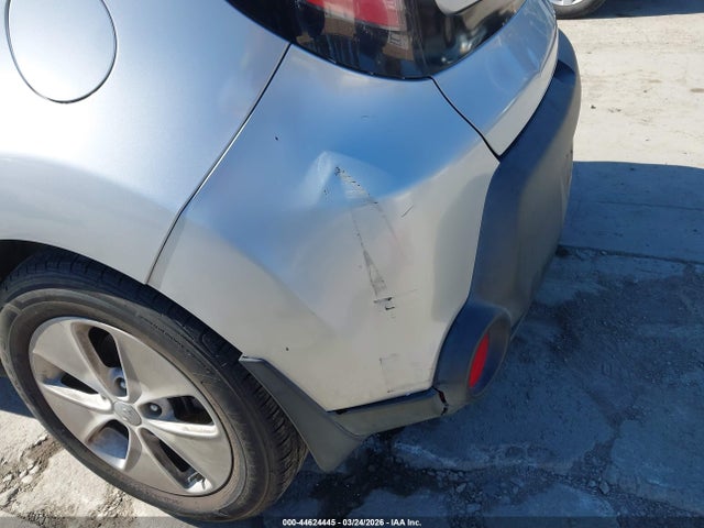 KNDJN2A25G7854758 KIA Soul