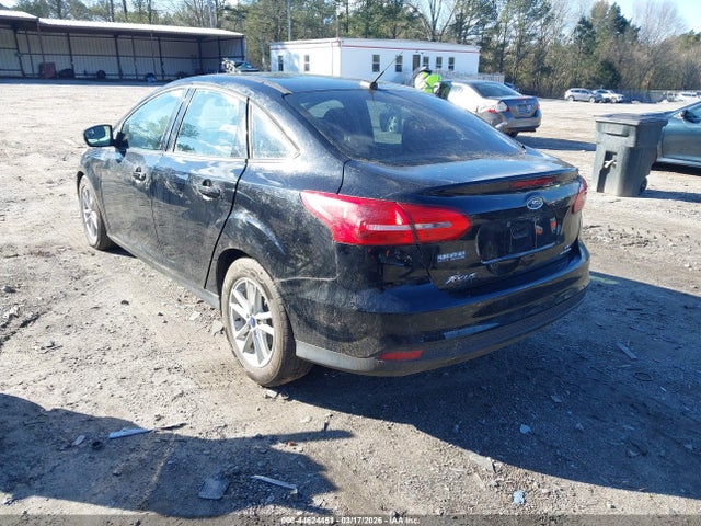 Ford FOCUS SE 2016 1FADP3F26GL239493 Image 3