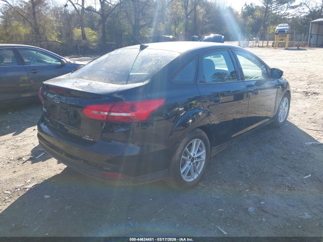 Ford FOCUS SE 2016 1FADP3F26GL239493 Image 4