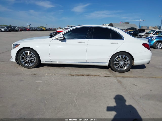 44624459 :رقم المزاد ، 55SWF4JB7GU130304 vin ، 2016 Mercedes-benz C 300 مزاد بيع