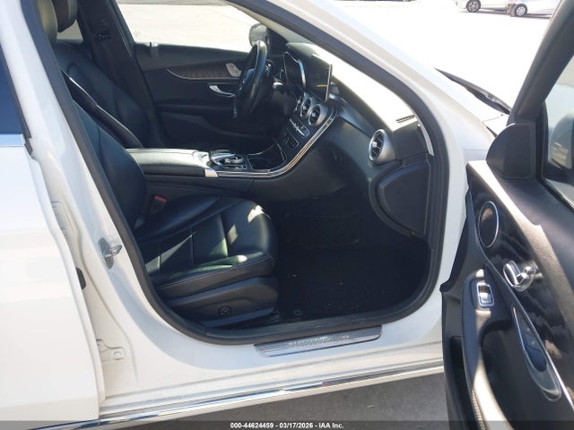 44624459 :رقم المزاد ، 55SWF4JB7GU130304 vin ، 2016 Mercedes-benz C 300 مزاد بيع