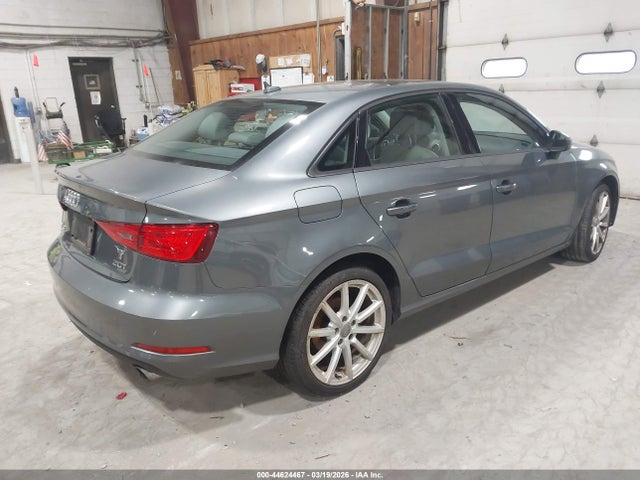 2015 AUDI A3 WAUBFGFFXF1065420 Photo 3