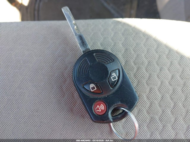 1FMCU0GD5JUC44999 Ford ESCAPE SE