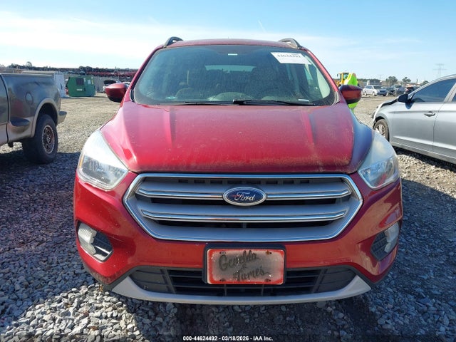 1FMCU0GD5JUC44999 Ford ESCAPE SE