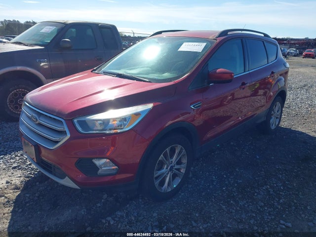 1FMCU0GD5JUC44999 Ford ESCAPE SE