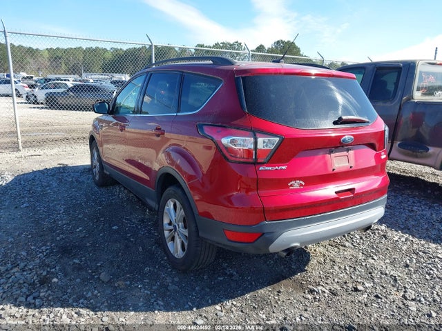 1FMCU0GD5JUC44999 Ford ESCAPE SE