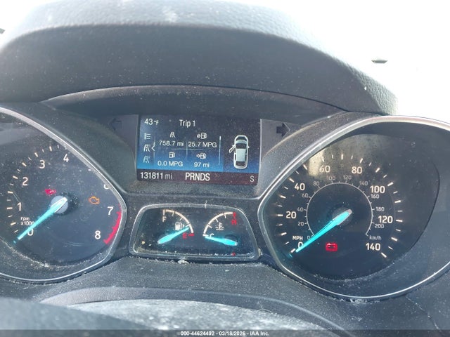 1FMCU0GD5JUC44999 Ford ESCAPE SE