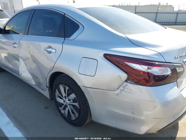 1N4AL3AP5GC137393 Nissan Altima 2.5 S