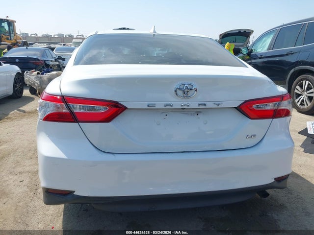 4T1C11AK1LU344090 Toyota CAMRY LE