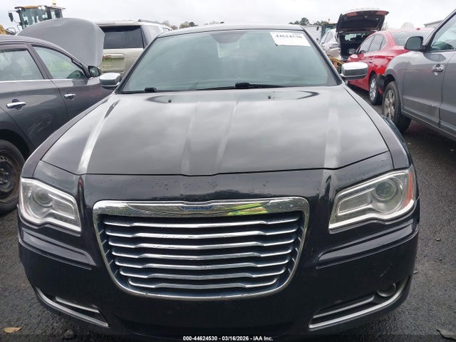 Aukcja sprzedaży 2013 Chrysler 300c John Varvatos Luxury Edition, vin: 2C3CCADT0DH711668, numer aukcji: 44624530