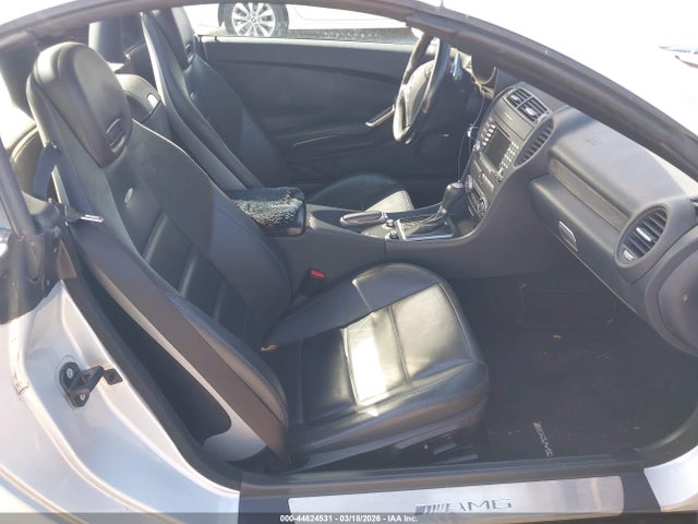 2008 MERCEDES-BENZ SLK 55 AMG WDBWK73F58F176708 Photo 4