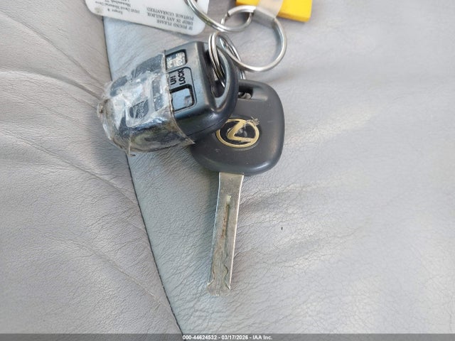 Продаж на аукціоні авто 2004 Lexus Rx 330, vin: JTJGA31U740024734, номер лоту: 44624532