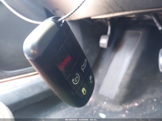 2C3CDXBG3LH116575 Dodge Charger Sxt Rwd