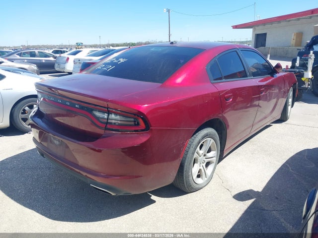 2C3CDXBG3LH116575 Dodge Charger Sxt Rwd