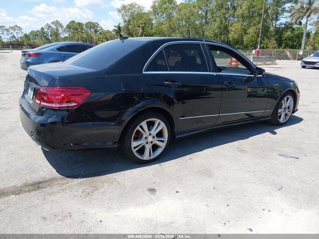 2013 MERCEDES-BENZ E 350 WDDHF5KB9DA721016 Photo 3