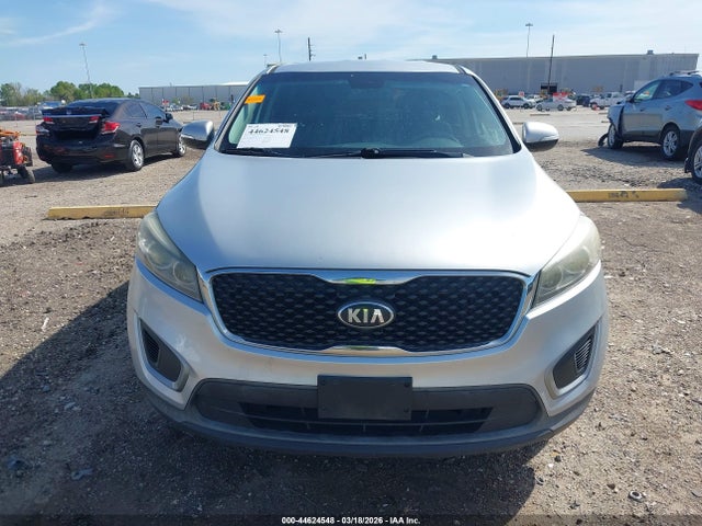 44624548 :رقم المزاد ، 5XYPG4A36HG232229 vin ، 2017 Kia Sorento 2.4l L مزاد بيع