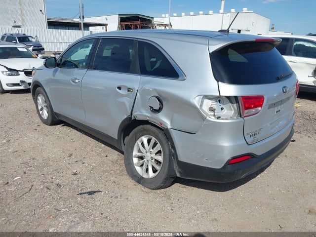 44624548 :رقم المزاد ، 5XYPG4A36HG232229 vin ، 2017 Kia Sorento 2.4l L مزاد بيع