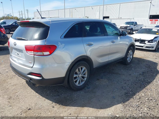 44624548 :رقم المزاد ، 5XYPG4A36HG232229 vin ، 2017 Kia Sorento 2.4l L مزاد بيع