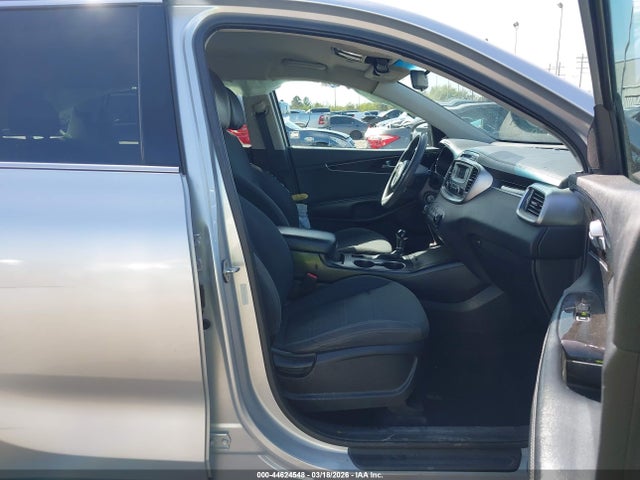 44624548 :رقم المزاد ، 5XYPG4A36HG232229 vin ، 2017 Kia Sorento 2.4l L مزاد بيع