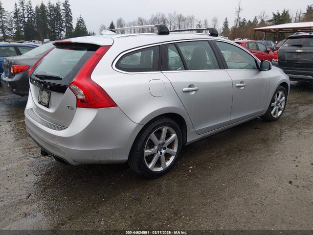 2016 VOLVO V60 YV140MEKXG1290426 Photo 3