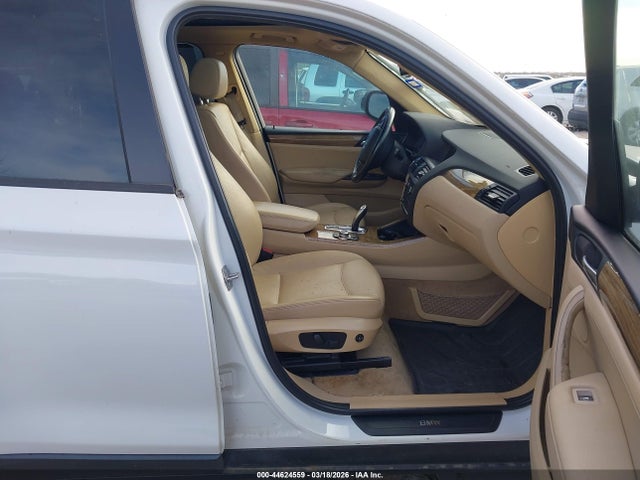 2013 BMW X3 5UXWX9C53DLK59859 Photo 4