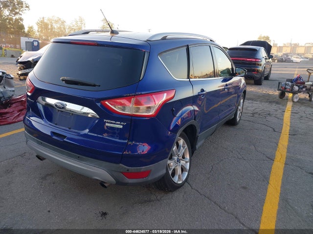 1FMCU0JX8EUE27483 Ford Escape Titanium