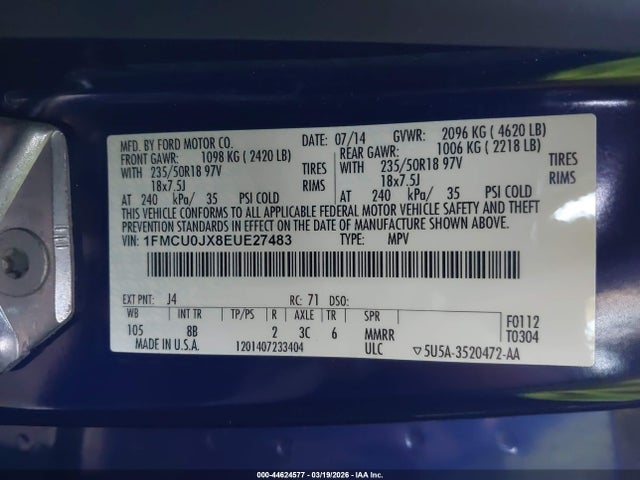 1FMCU0JX8EUE27483 Ford Escape Titanium