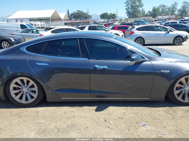 Aukcja sprzedaży 2015 Tesla Model S 85d/p85d, vin: 5YJSA4H44FF084242, numer aukcji: 44624578