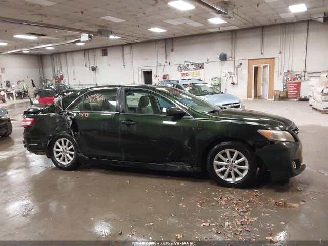 44624606 :رقم المزاد ، 4T4BF3EK3AR026896 vin ، 2010 Toyota Camry Xle مزاد بيع