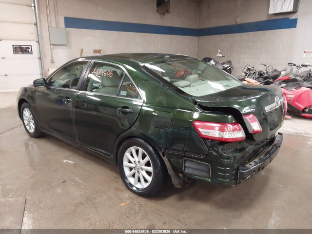 44624606 :رقم المزاد ، 4T4BF3EK3AR026896 vin ، 2010 Toyota Camry Xle مزاد بيع