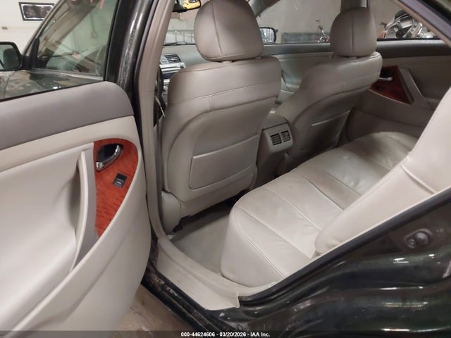 44624606 :رقم المزاد ، 4T4BF3EK3AR026896 vin ، 2010 Toyota Camry Xle مزاد بيع