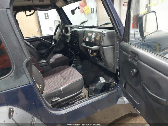 44624607 :رقم المزاد ، 1J4FA49S7YP732044 vin ، 2000 Jeep Wrangler Sport مزاد بيع