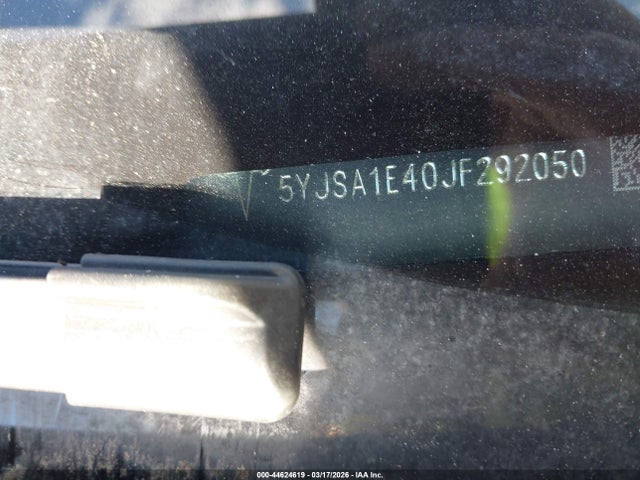 44624619 :رقم المزاد ، 5YJSA1E40JF292050 vin ، 2018 Tesla Model S 100d/75d/p100d مزاد بيع