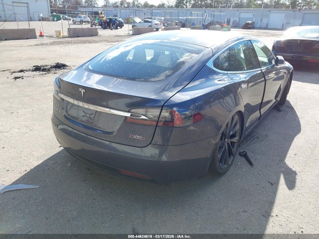 44624619 :رقم المزاد ، 5YJSA1E40JF292050 vin ، 2018 Tesla Model S 100d/75d/p100d مزاد بيع