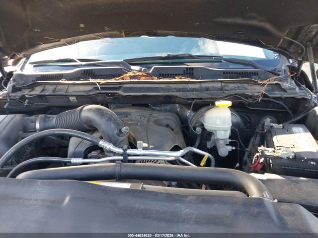 44624620 :رقم المزاد ، 3C6RR6LT3HG602086 vin ، 2017 Ram 1500 مزاد بيع