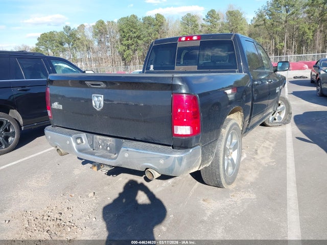 44624620 :رقم المزاد ، 3C6RR6LT3HG602086 vin ، 2017 Ram 1500 مزاد بيع