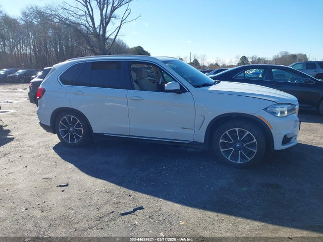 44624621 :رقم المزاد ، 5UXKT0C58G0S77625 vin ، 2016 Bmw X5 Edrive Xdrive40e مزاد بيع