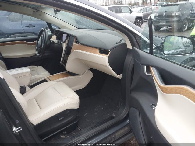 5YJXCDE27JF120968 Tesla Model X 100d/75d/p100d