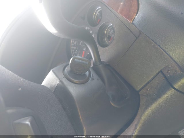 Продаж на аукціоні авто 2011 Chevrolet Tahoe Lt, vin: 1GNSKBE02BR296345, номер лоту: 44624627