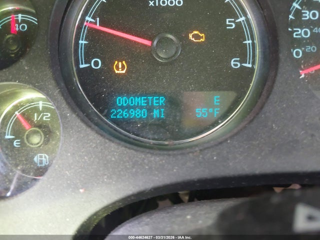 Продаж на аукціоні авто 2011 Chevrolet Tahoe Lt, vin: 1GNSKBE02BR296345, номер лоту: 44624627