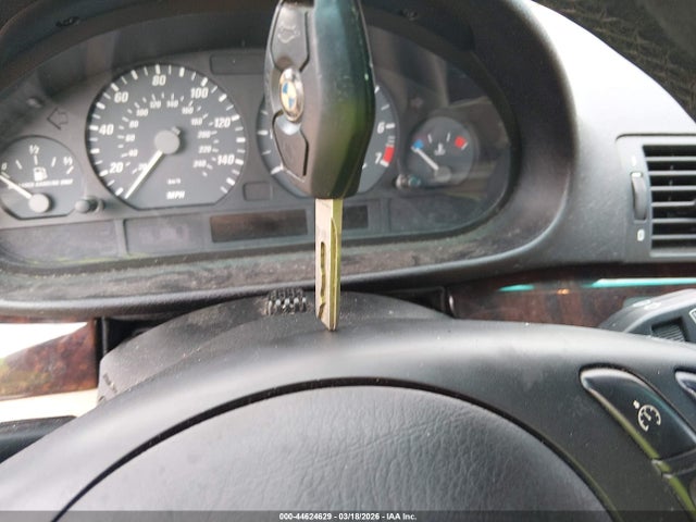 44624629 :رقم المزاد ، WBABW33444PL32072 vin ، 2004 Bmw 325ci مزاد بيع