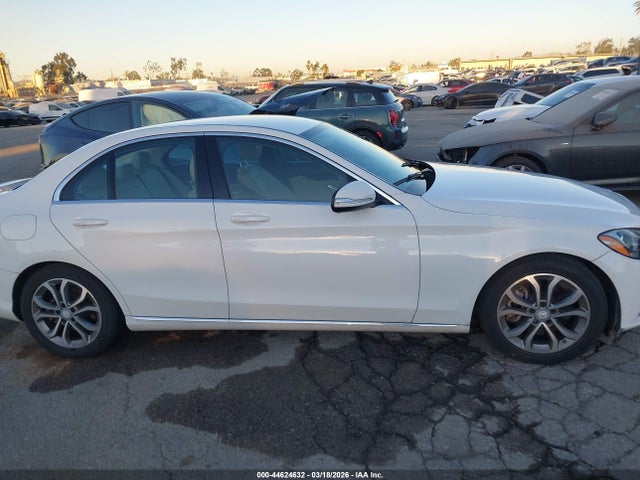 Aukcja sprzedaży 2015 Mercedes-benz C 300, vin: 55SWF4JB3FU065823, numer aukcji: 44624632