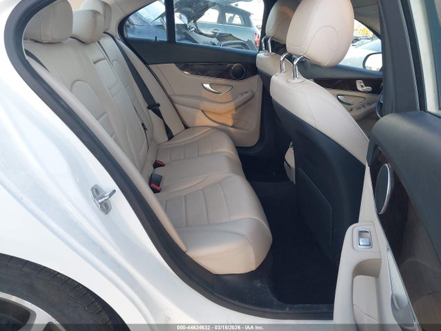 Aukcja sprzedaży 2015 Mercedes-benz C 300, vin: 55SWF4JB3FU065823, numer aukcji: 44624632